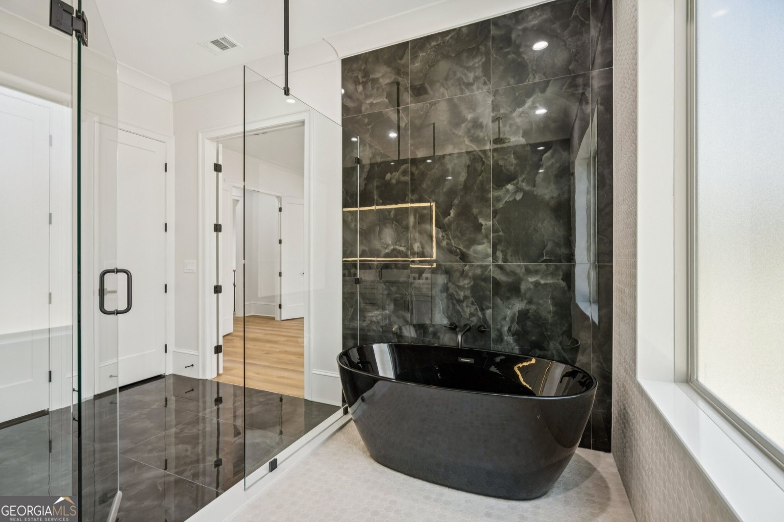 4546 FAWN Path Gainesville - 47