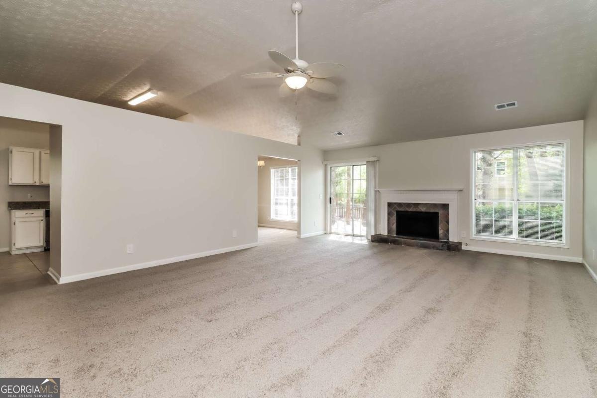 3472 Erin Glen Kennesaw - 4