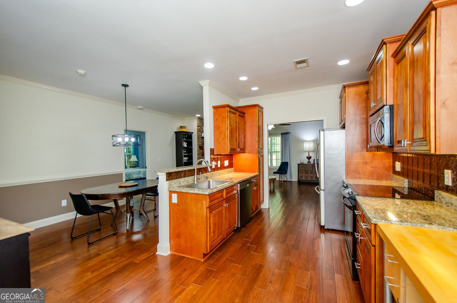440 Thomas Road Road Dallas - 11