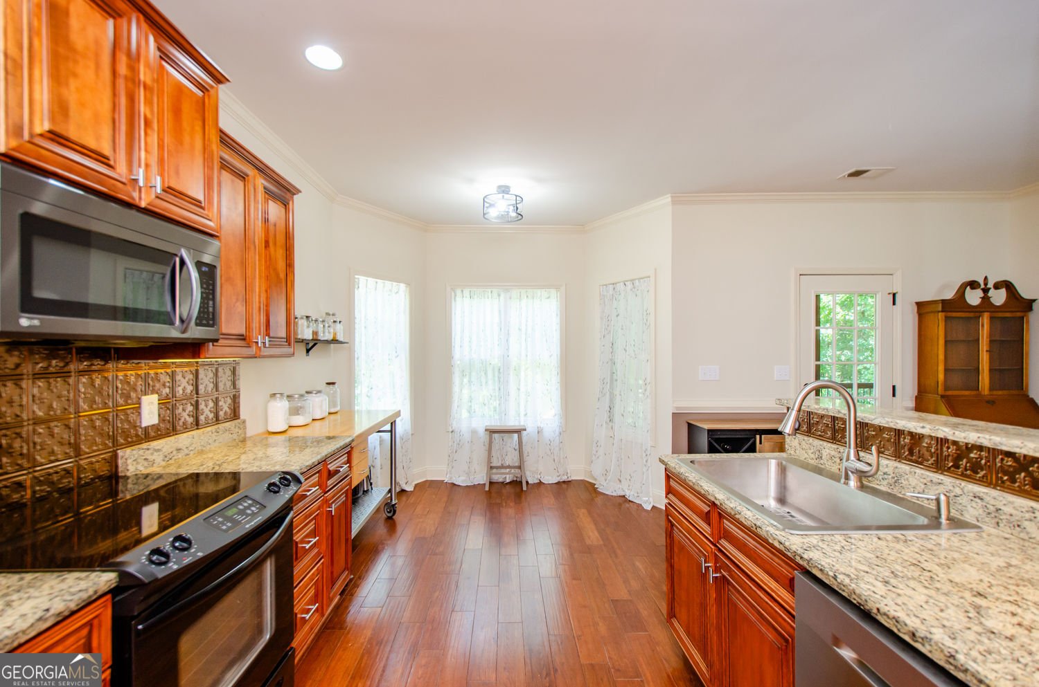 440 Thomas Road Road Dallas - 12