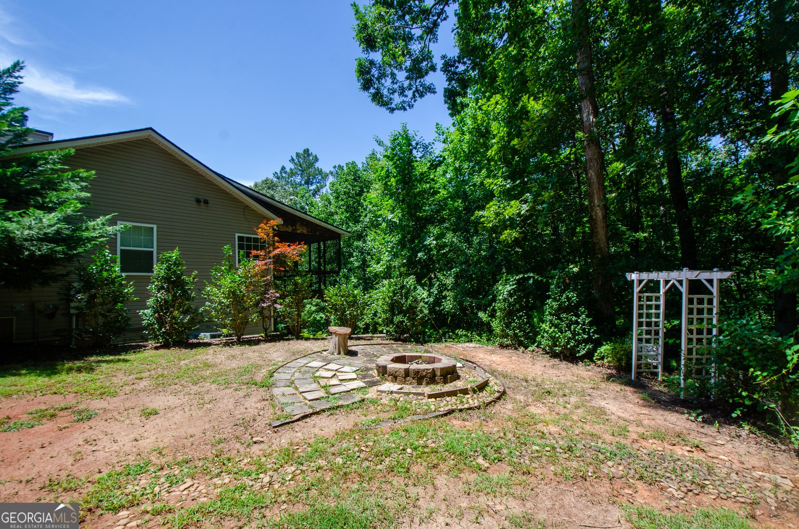 440 Thomas Road Road Dallas - 45