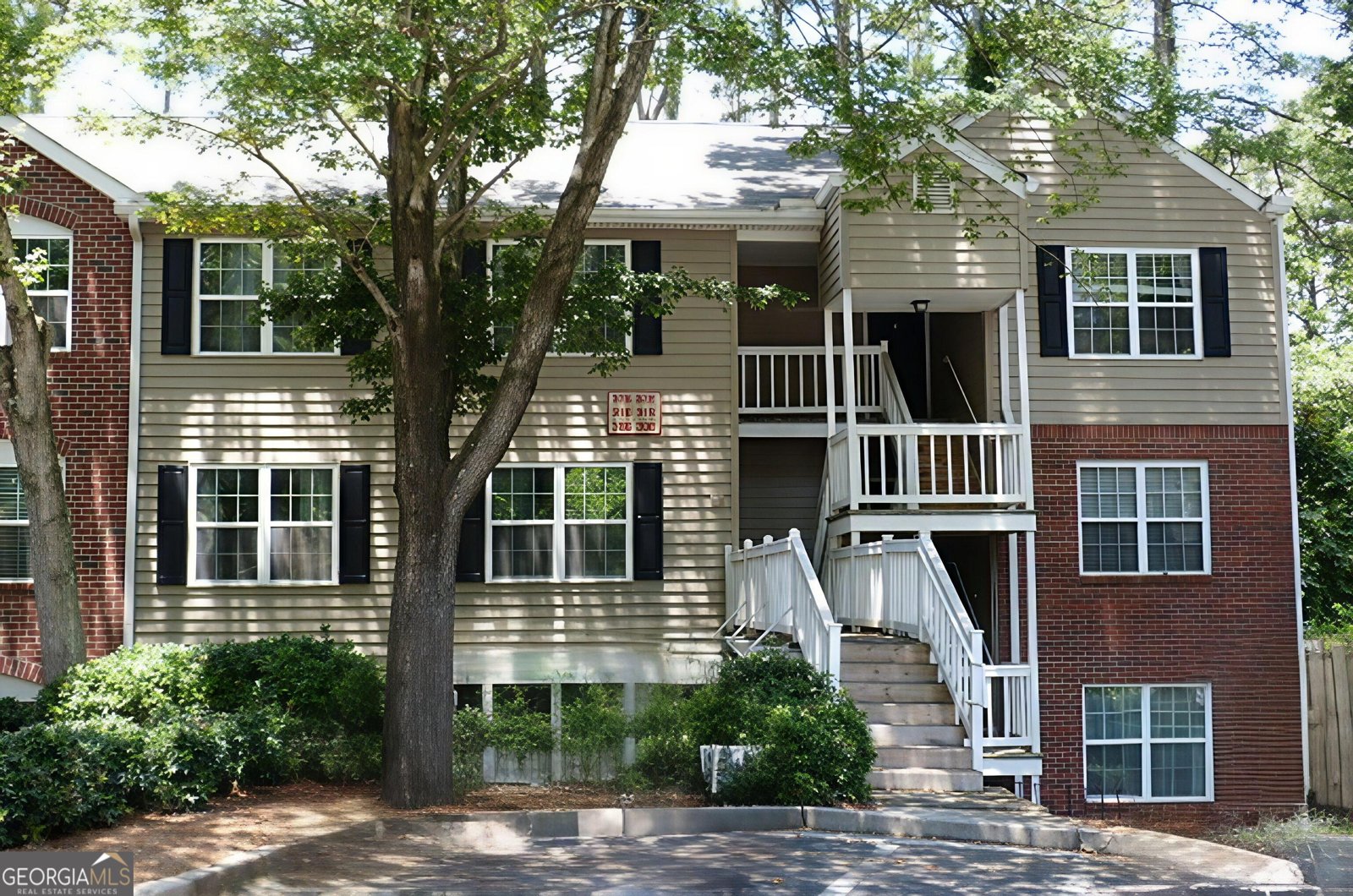 326 Teal Court Roswell - 2