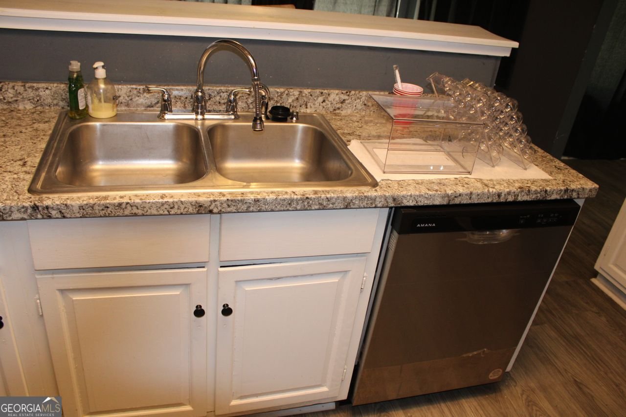 1159 VILLAGE MAIN Stone Mountain - 11