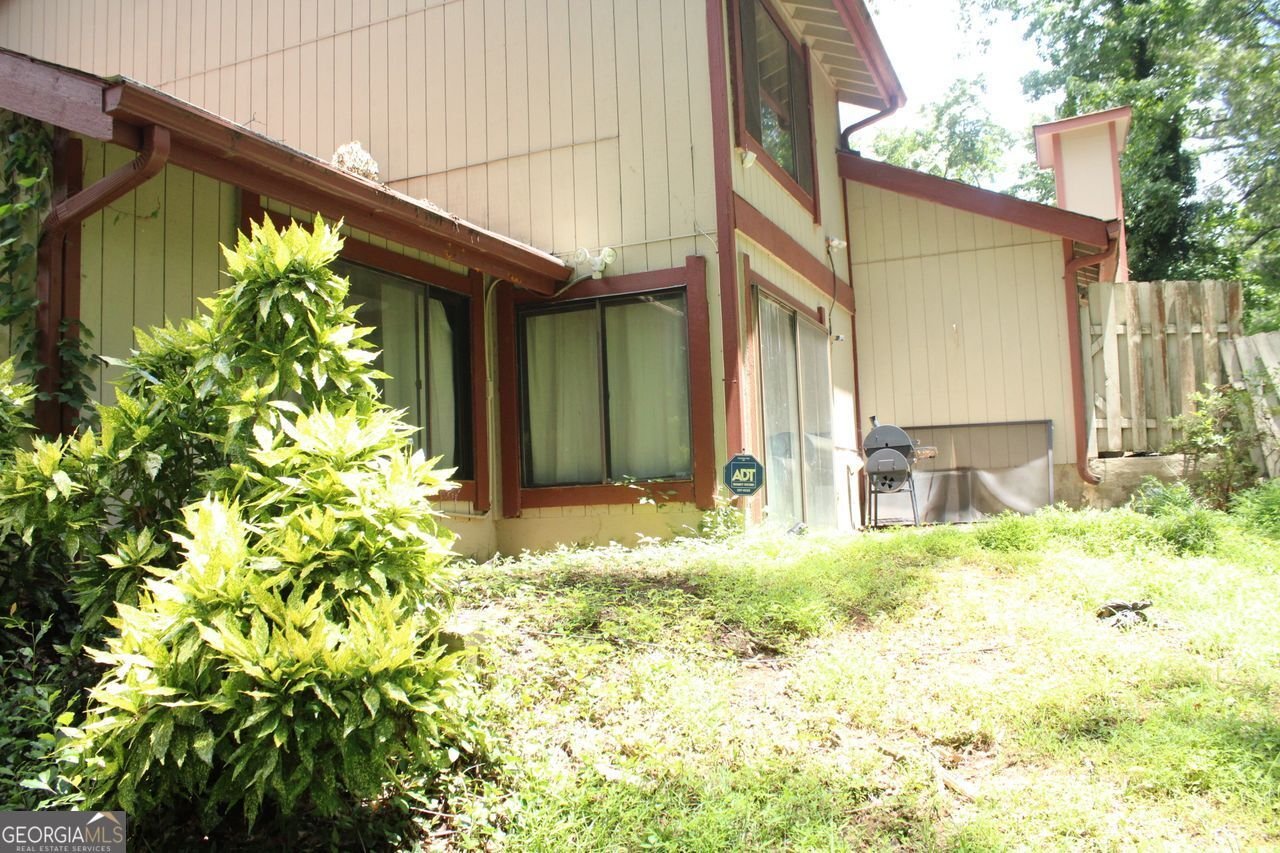 1159 VILLAGE MAIN Stone Mountain - 40