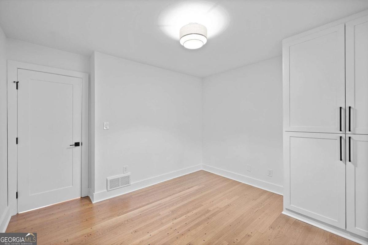 2356 Sherbrooke Drive Atlanta - 34