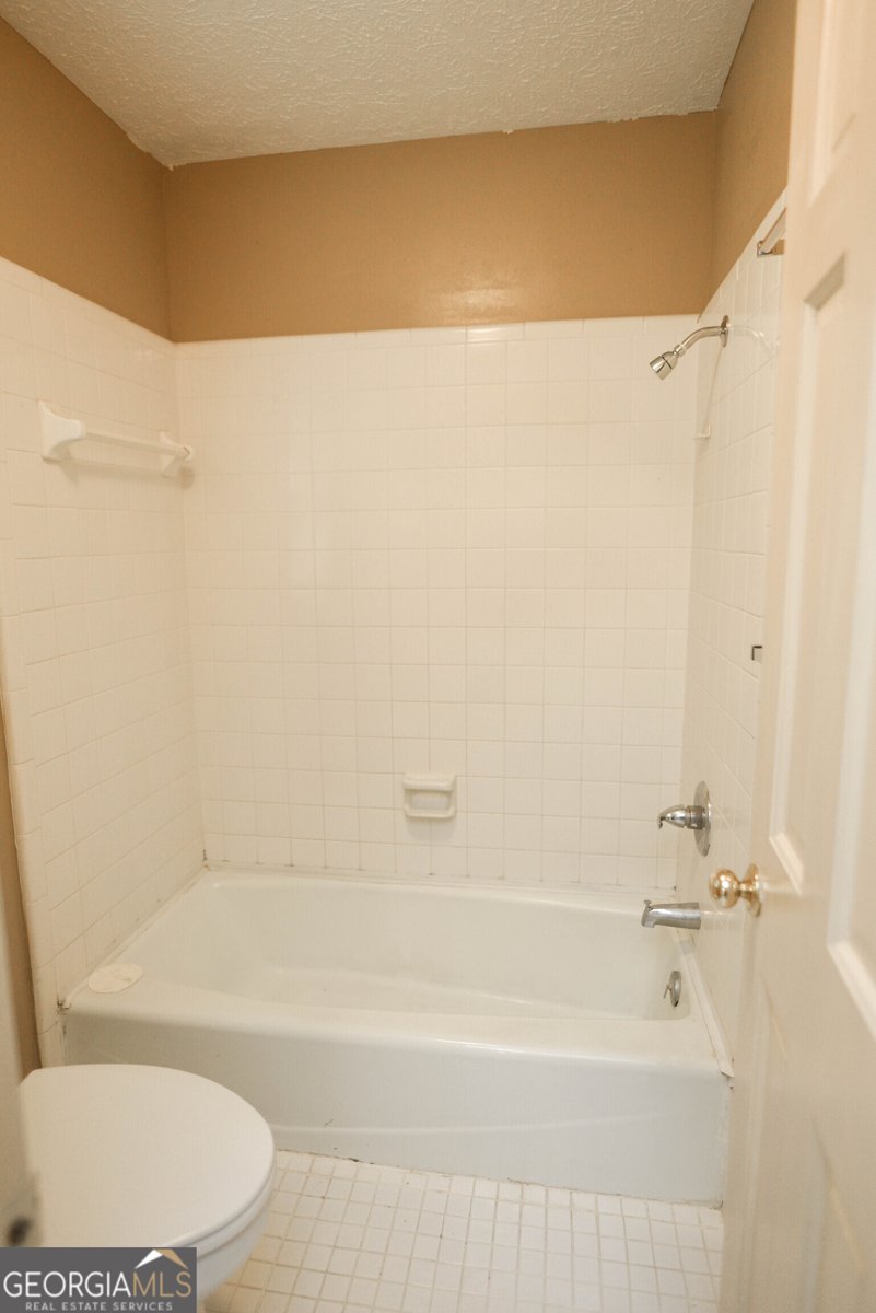 1315 Robinson Road Vidalia - 32