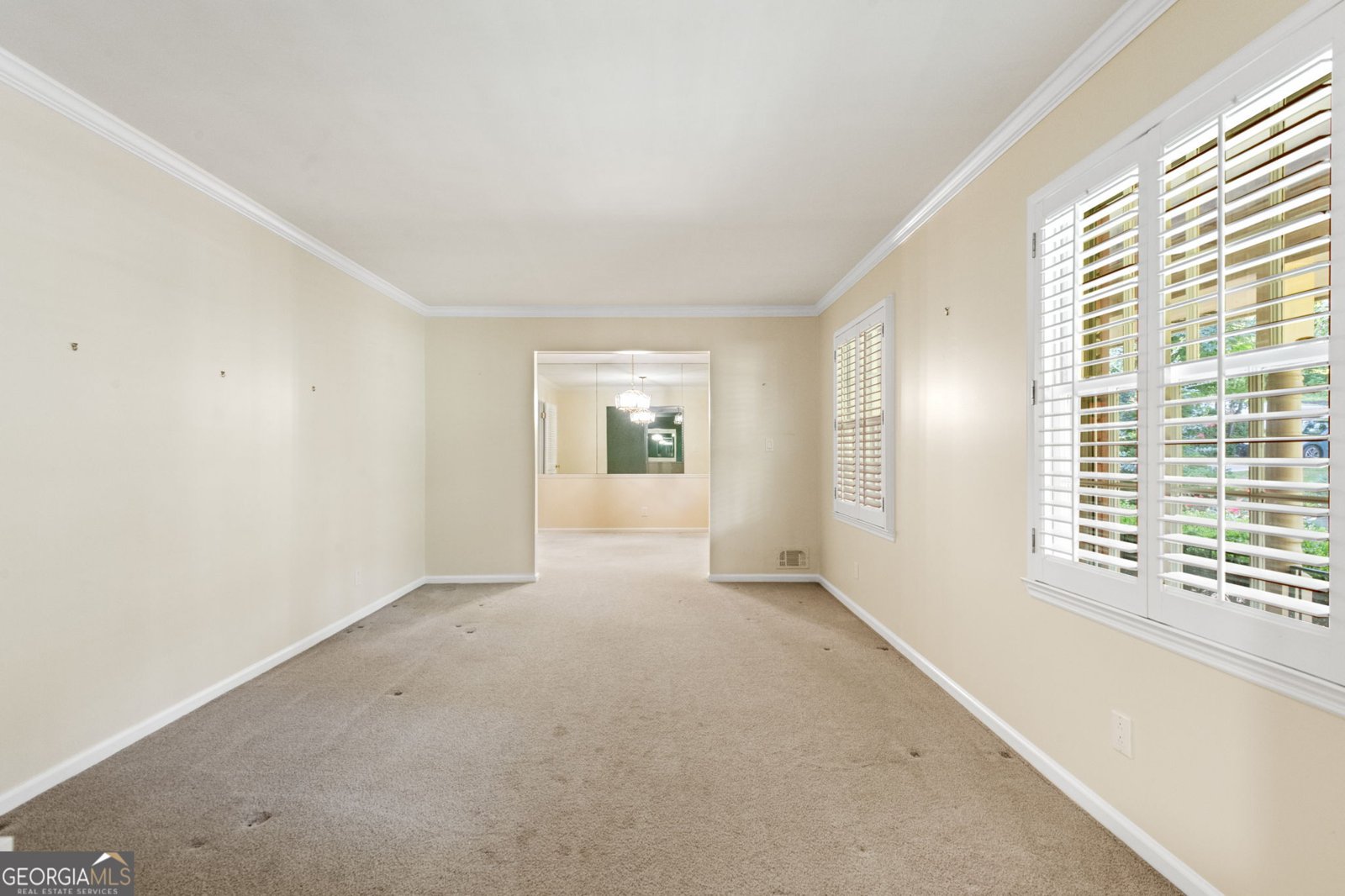 325 Knoll Woods Drive Roswell - 11