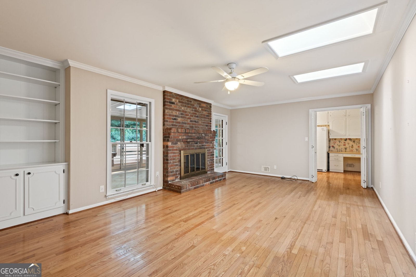 325 Knoll Woods Drive Roswell - 13