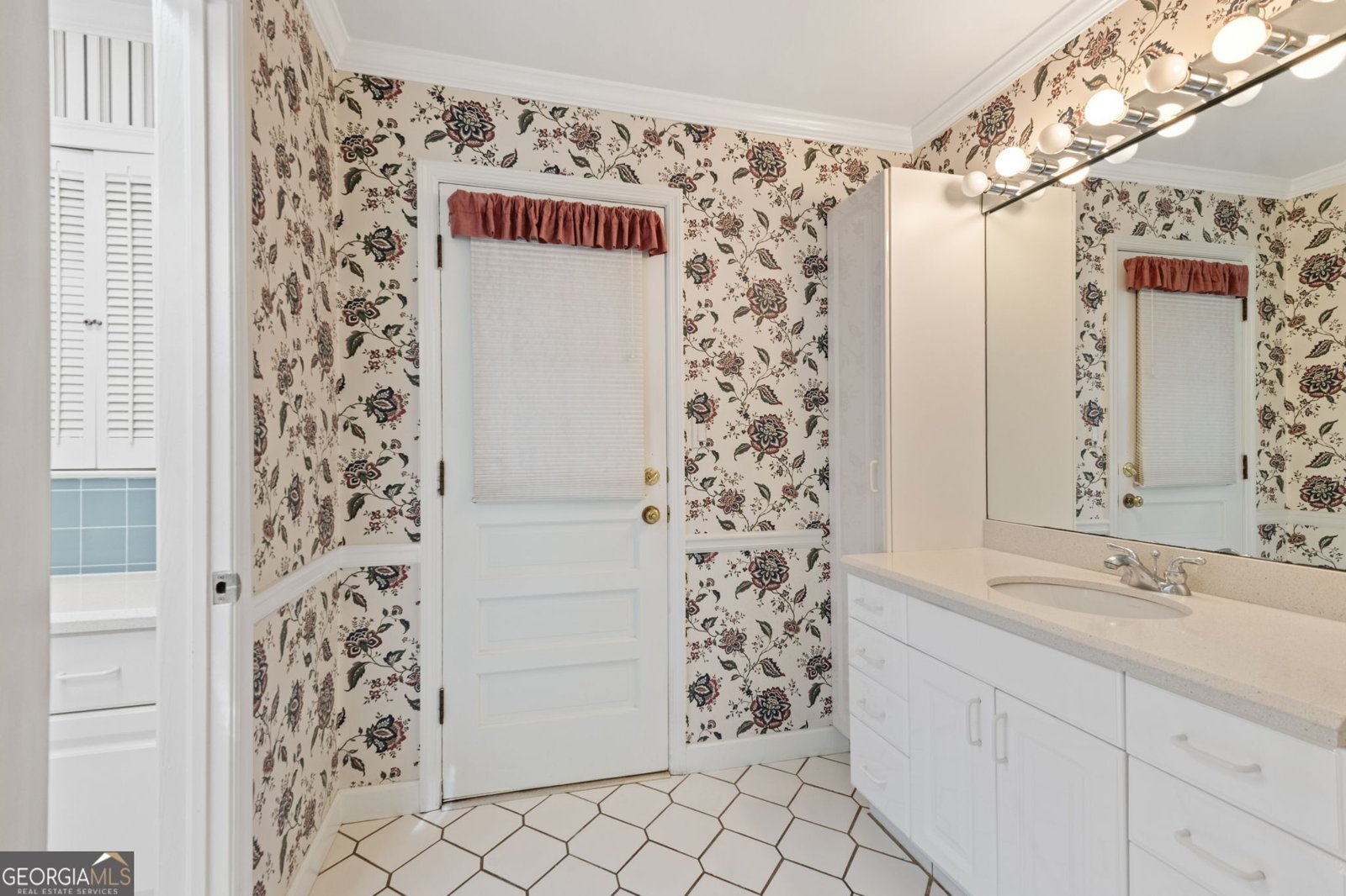 325 Knoll Woods Drive Roswell - 22