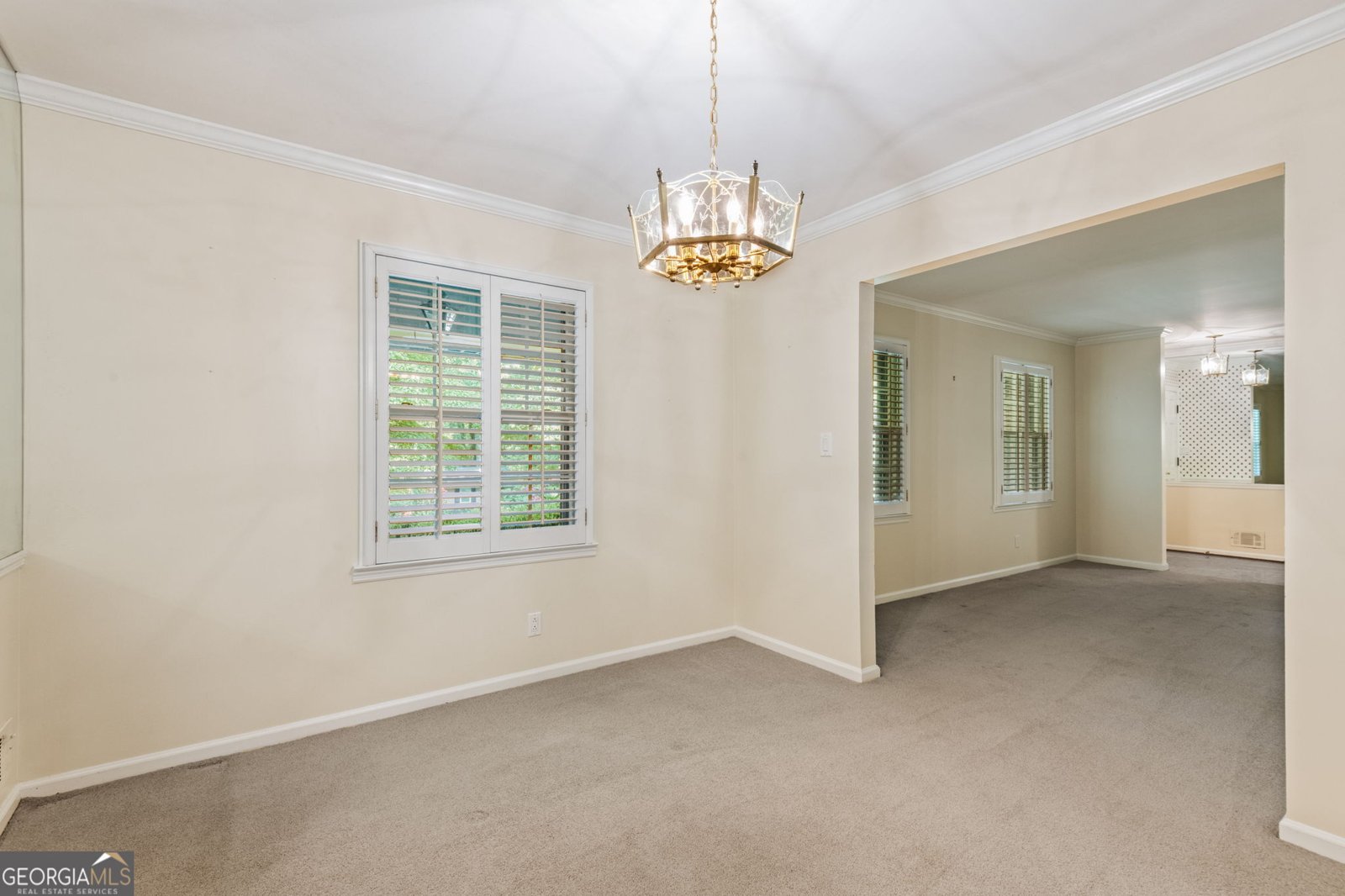 325 Knoll Woods Drive Roswell - 9
