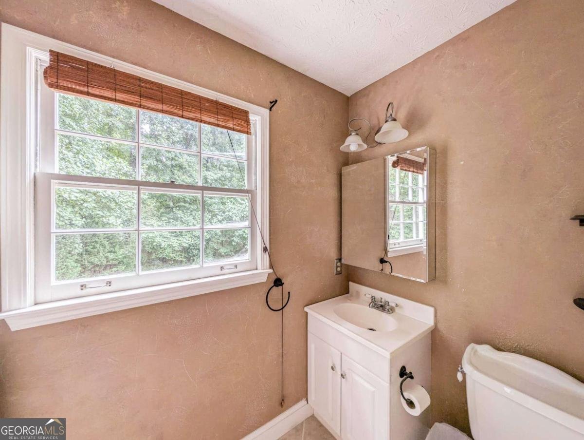 1484 Lakemont Drive Grayson - 3