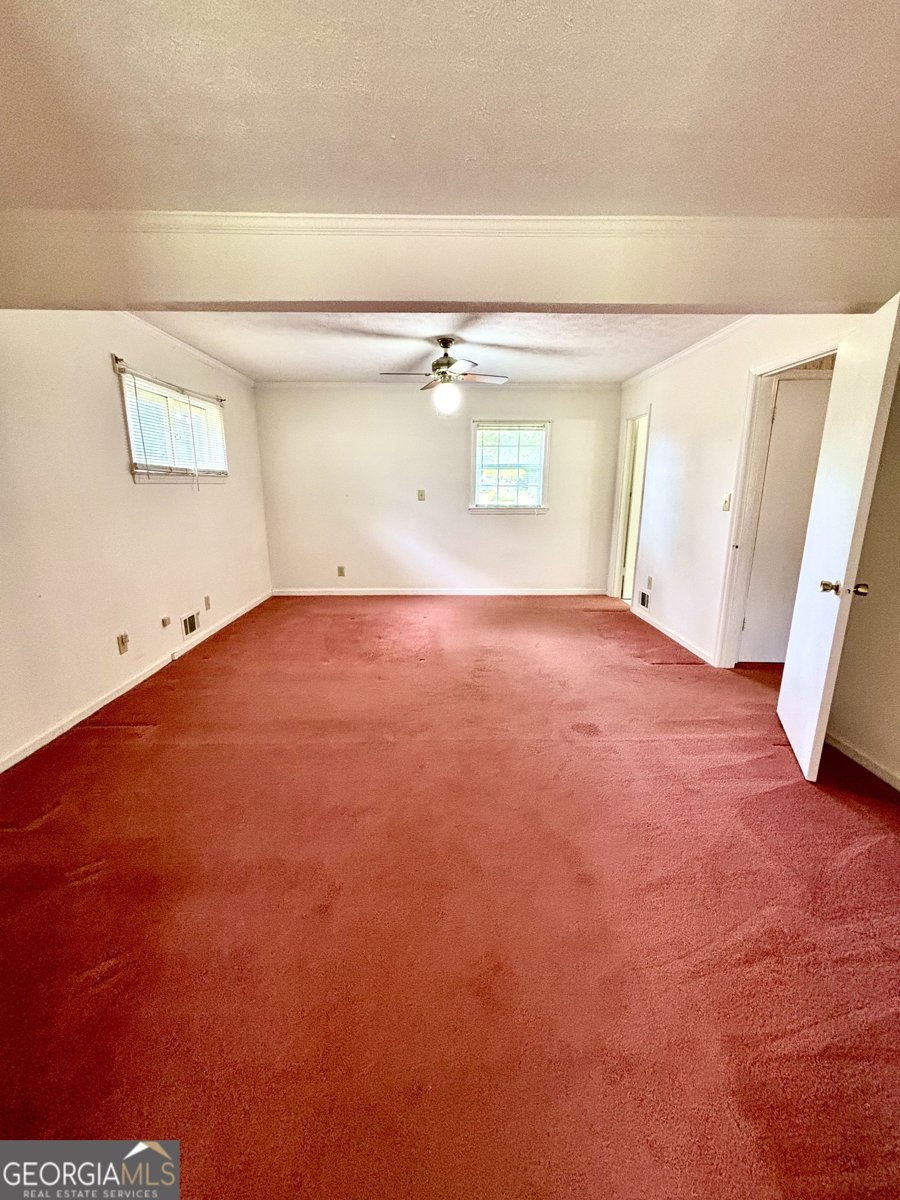 5707 Skyland Drive Forest Park - 10