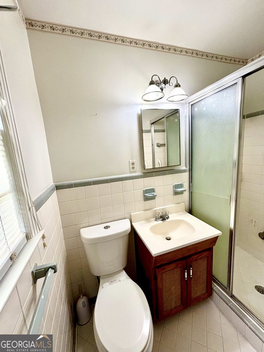 5707 Skyland Drive Forest Park - 12