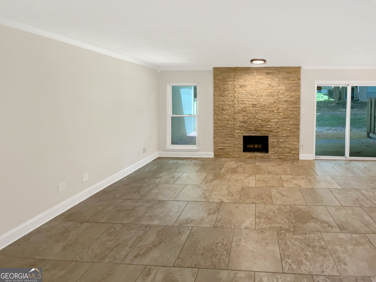 6371 Hawthorne Terrace Peachtree Corners - 3