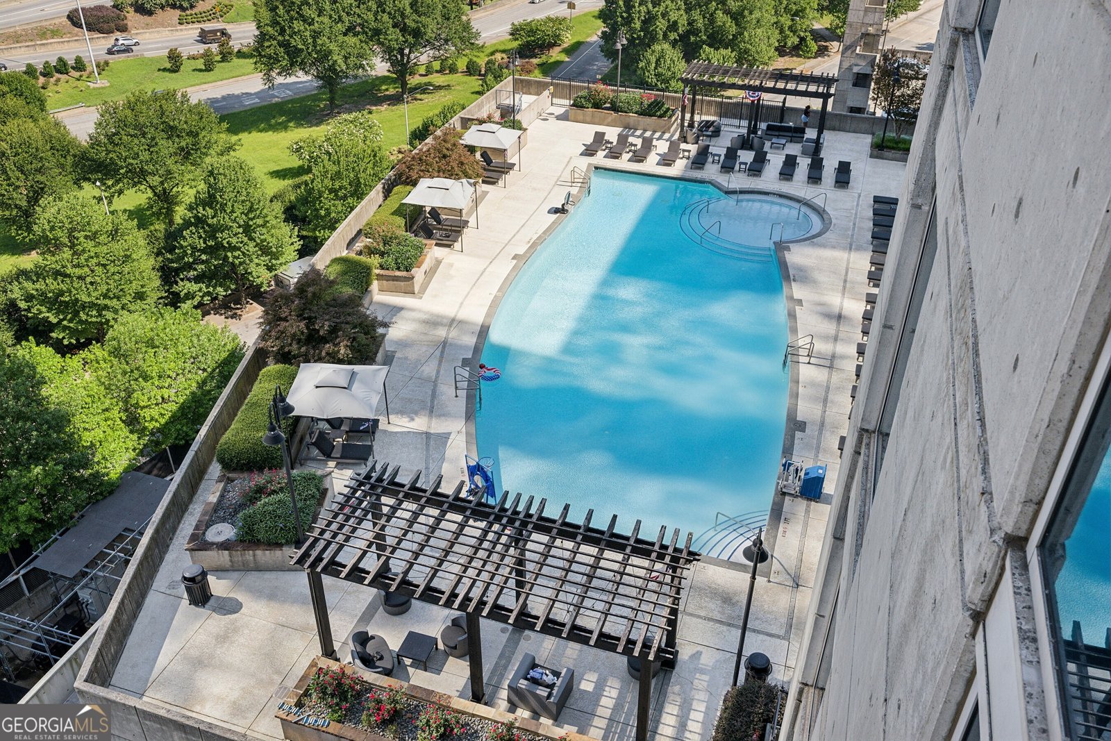 400 Peachtree Street Atlanta - 27