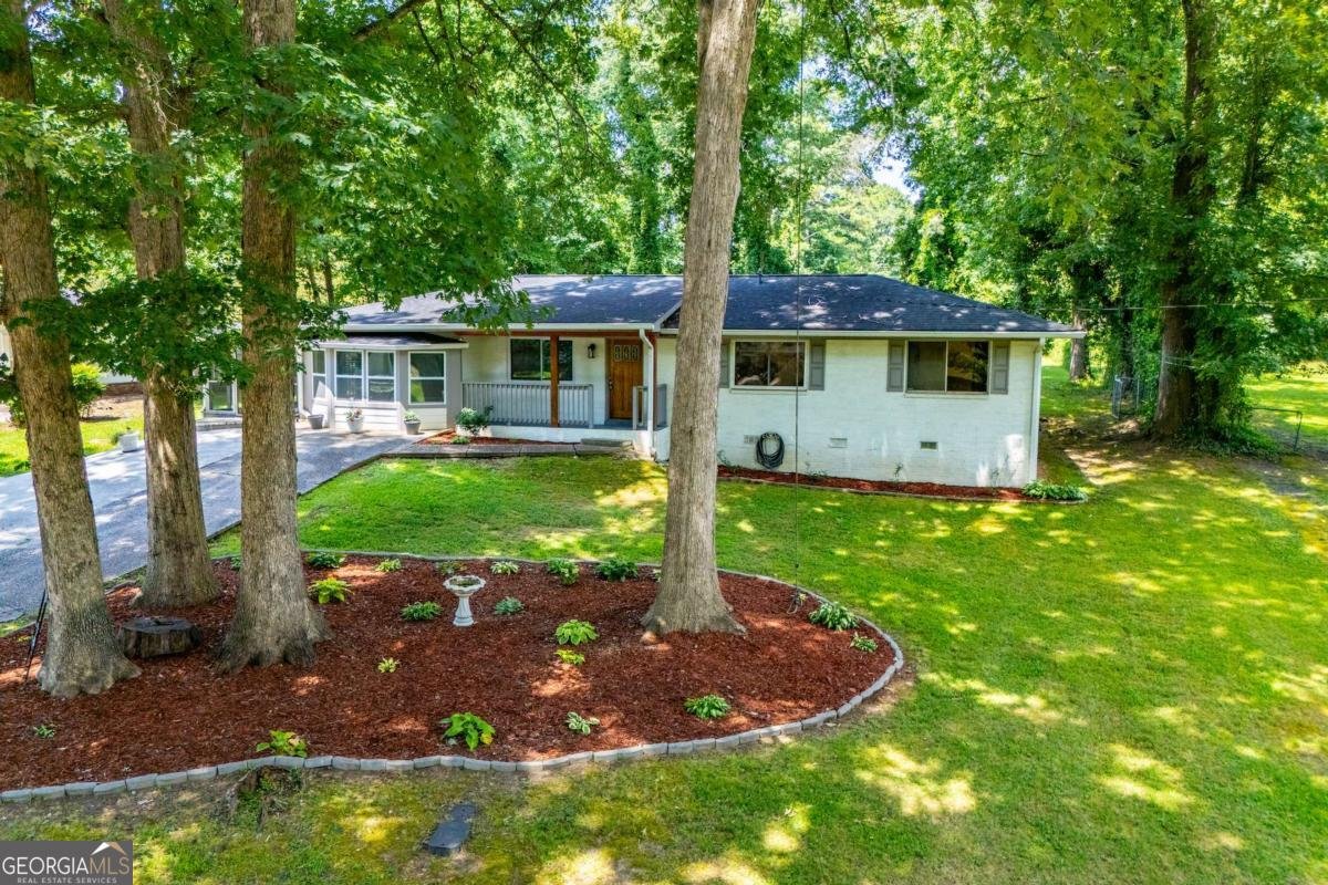 2057 Terry Lane Douglasville - 1