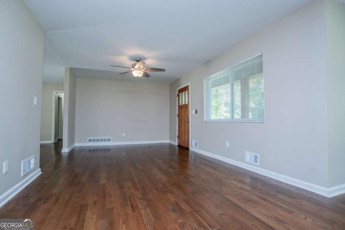 2057 Terry Lane Douglasville - 11