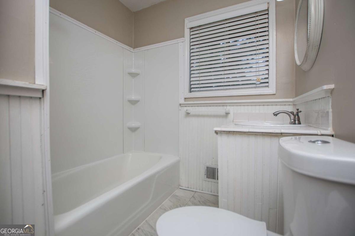 2057 Terry Lane Douglasville - 31