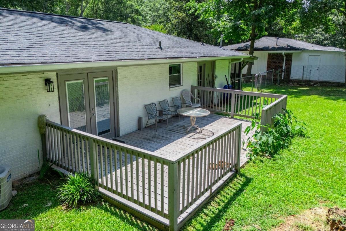 2057 Terry Lane Douglasville - 38