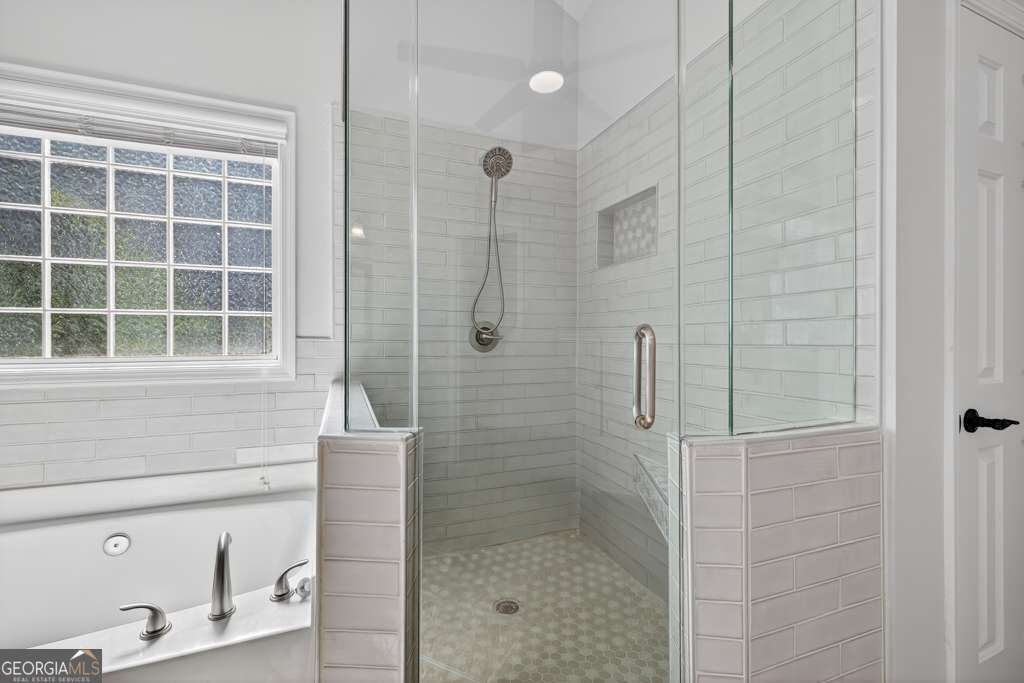 3355 Stoneleigh Run Drive Buford - 33