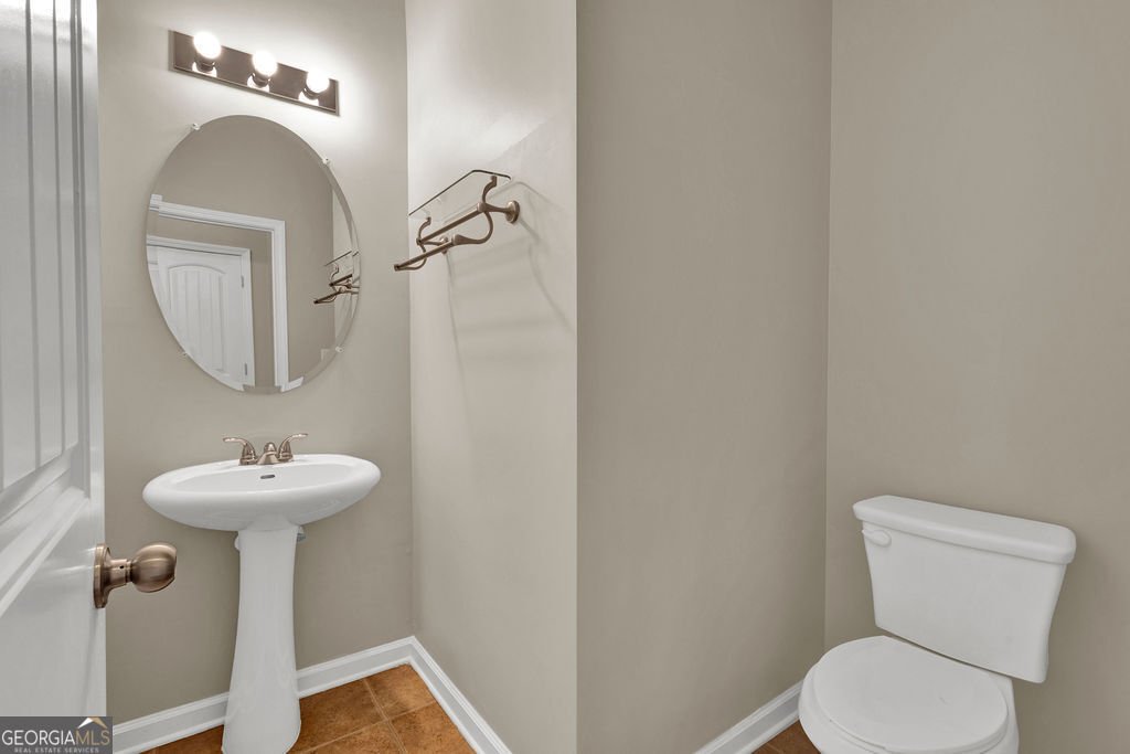 5164 Rapahoe Trail Atlanta - 2