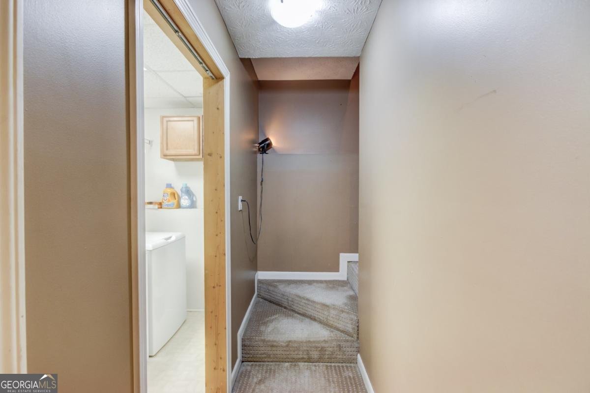 282 Clover Drive Auburn - 23