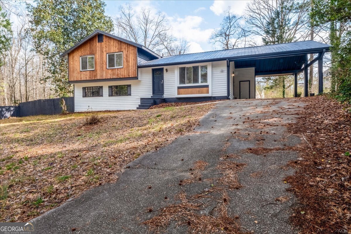 130 Valley Road Stockbridge - 1