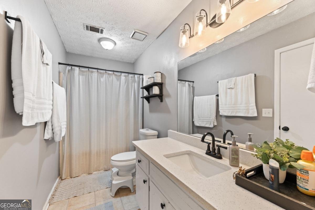 517 Chase Court Loganville - 12