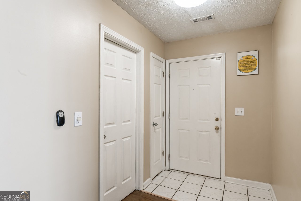 8147 Mountain Pass Riverdale - 3