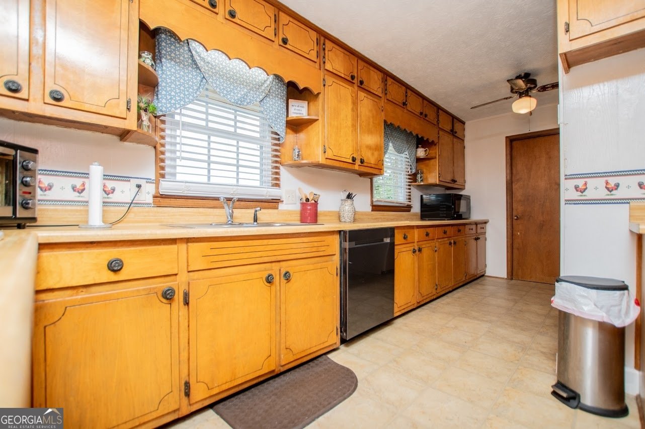 169 Hwy 5 Roopville - 46