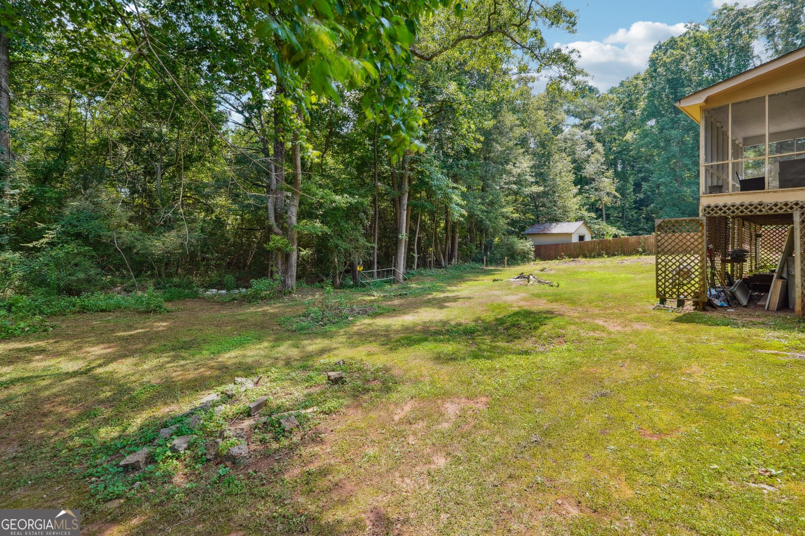 978 Gwens Trail Lilburn - 24