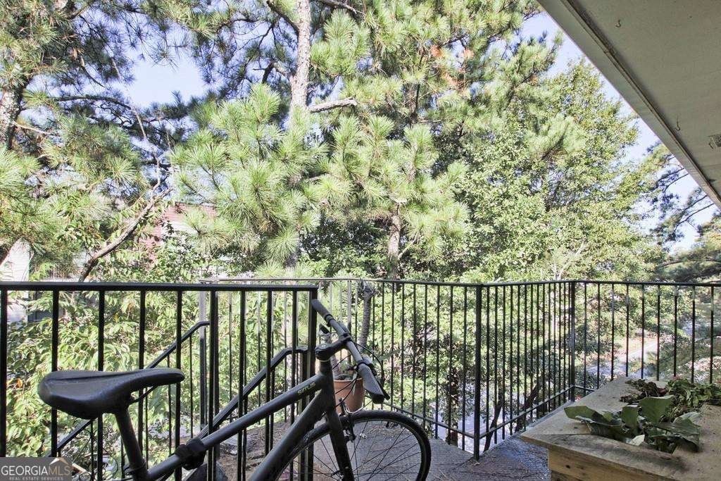 315 Hilderbrand Drive Atlanta - 25