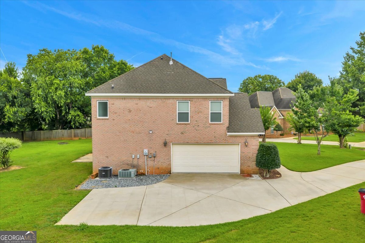 100 Montview Way Centerville - 45