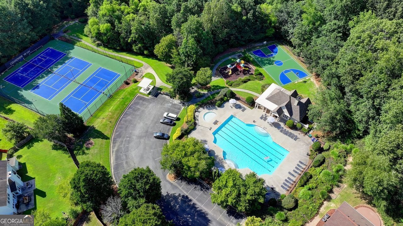 355 GAINES OAK Suwanee - 77