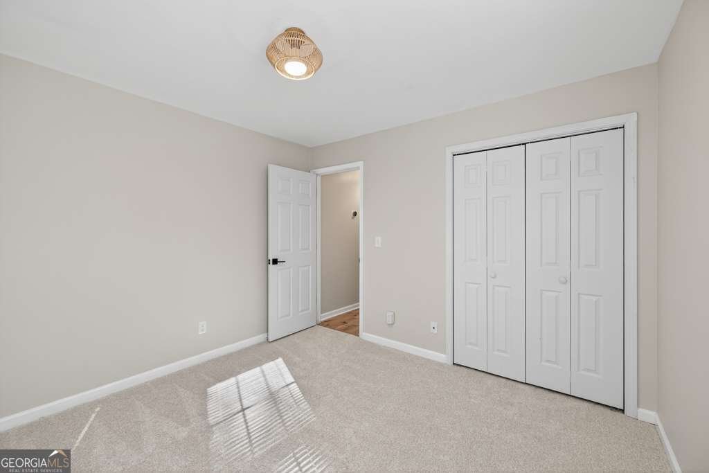 1750 Hampton Walk Drive Hoschton - 37