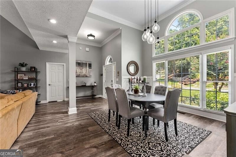 203 Powers Court Woodstock - 3