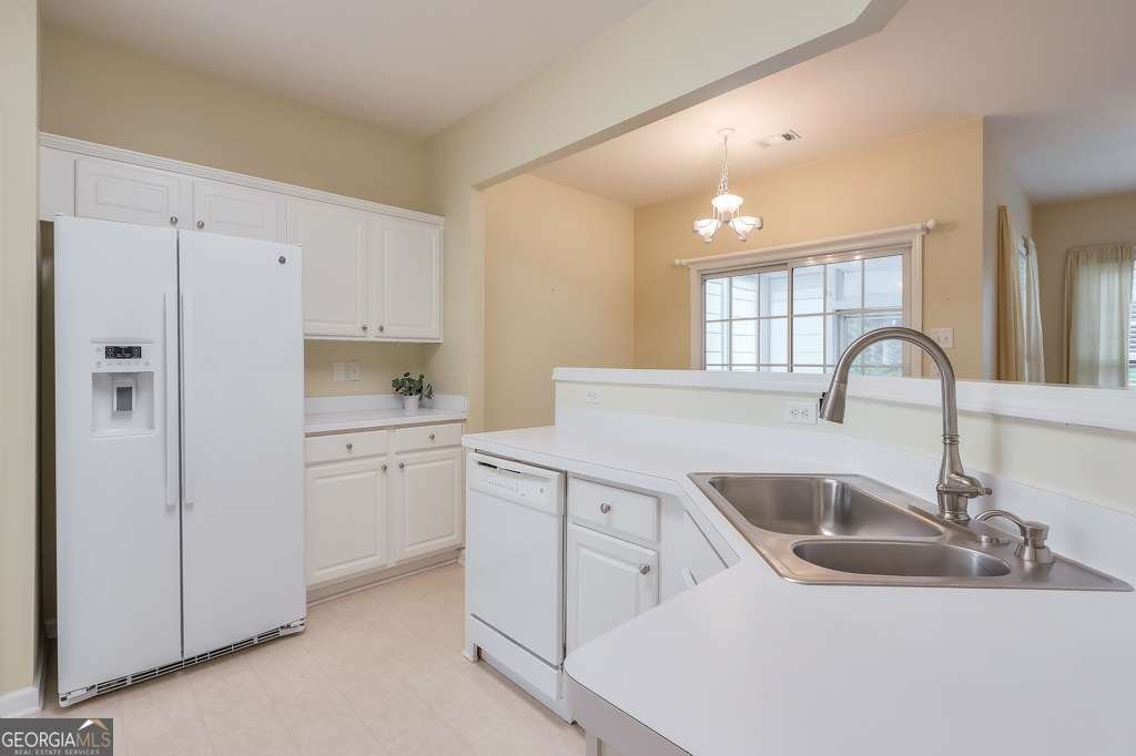 138 Churchcliff Drive Woodstock - 11