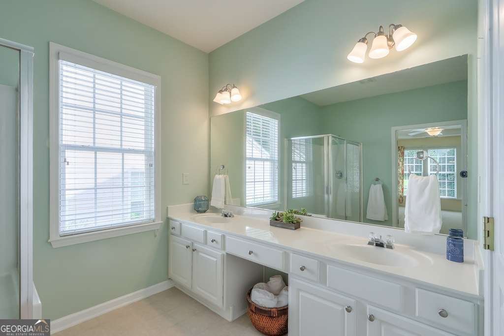 138 Churchcliff Drive Woodstock - 23