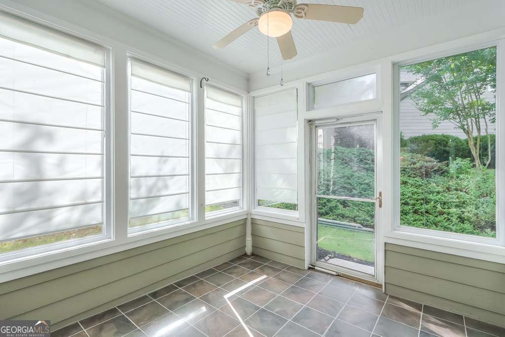 138 Churchcliff Drive Woodstock - 26