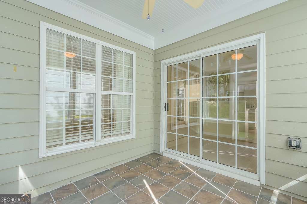 138 Churchcliff Drive Woodstock - 27