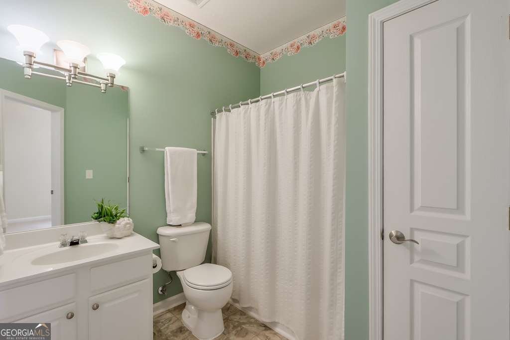 138 Churchcliff Drive Woodstock - 8