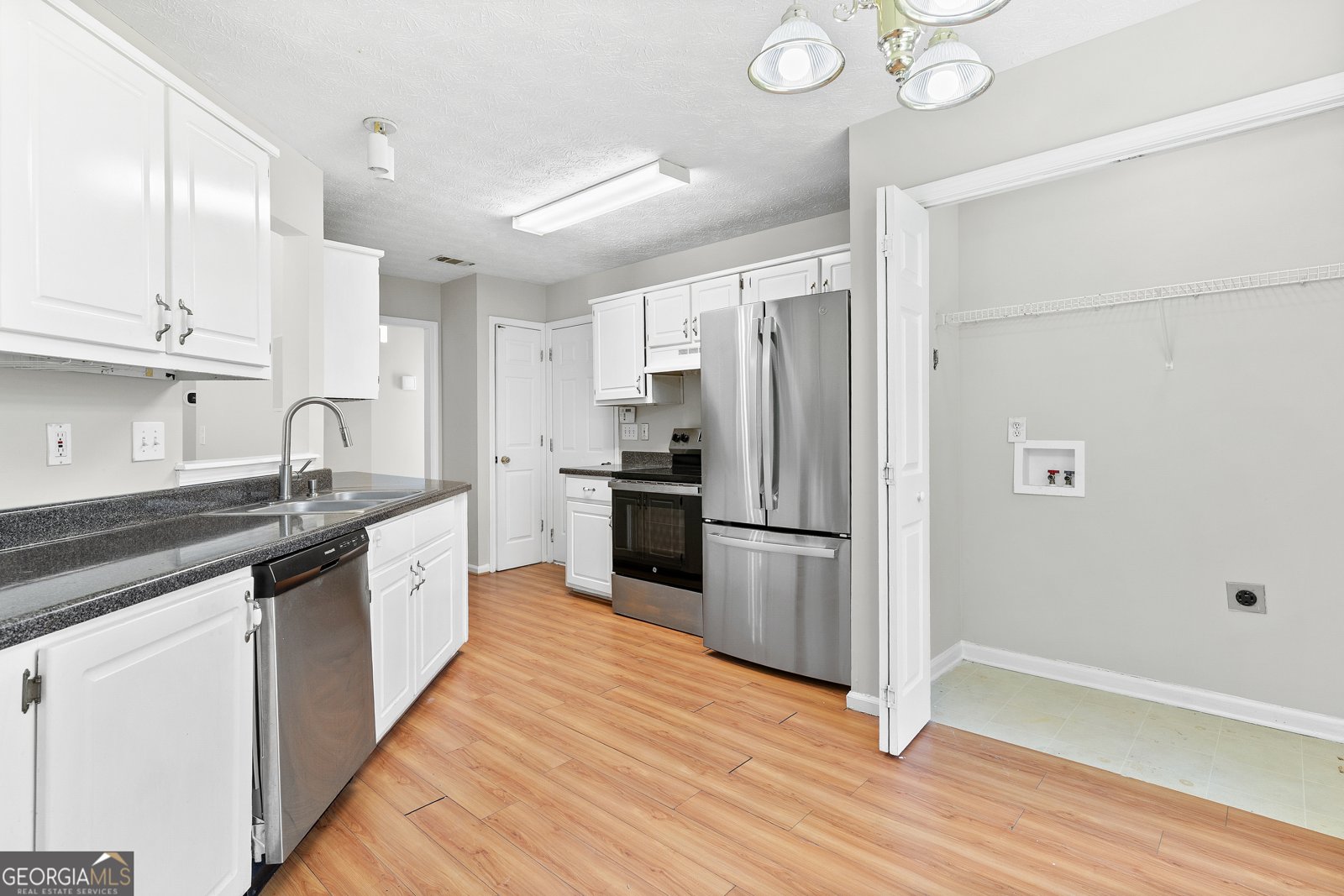 7190 Williamsburg Drive Riverdale - 23