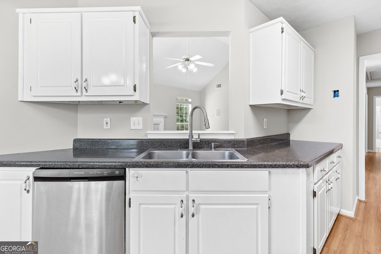 7190 Williamsburg Drive Riverdale - 25