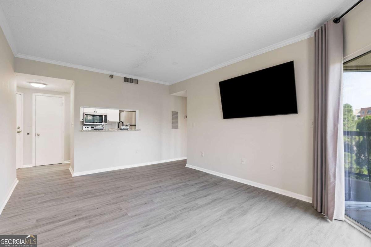 1 Biscayne Drive Atlanta - 19