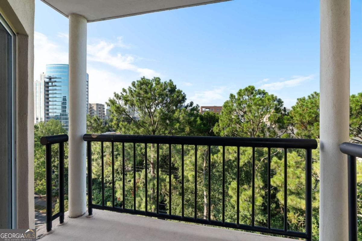 1 Biscayne Drive Atlanta - 3