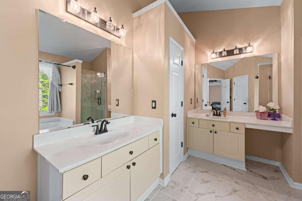 1035 Bridle Path Drive Lawrenceville - 28