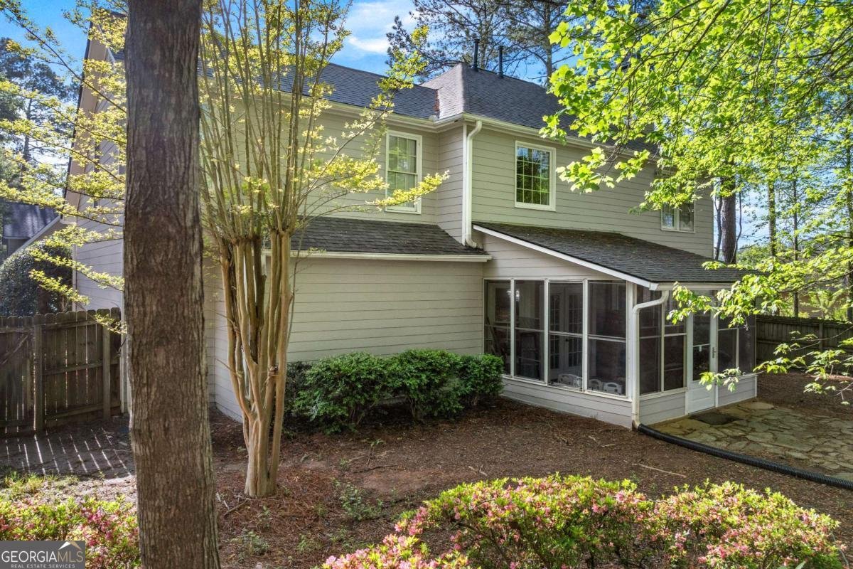1035 Bridle Path Drive Lawrenceville - 33
