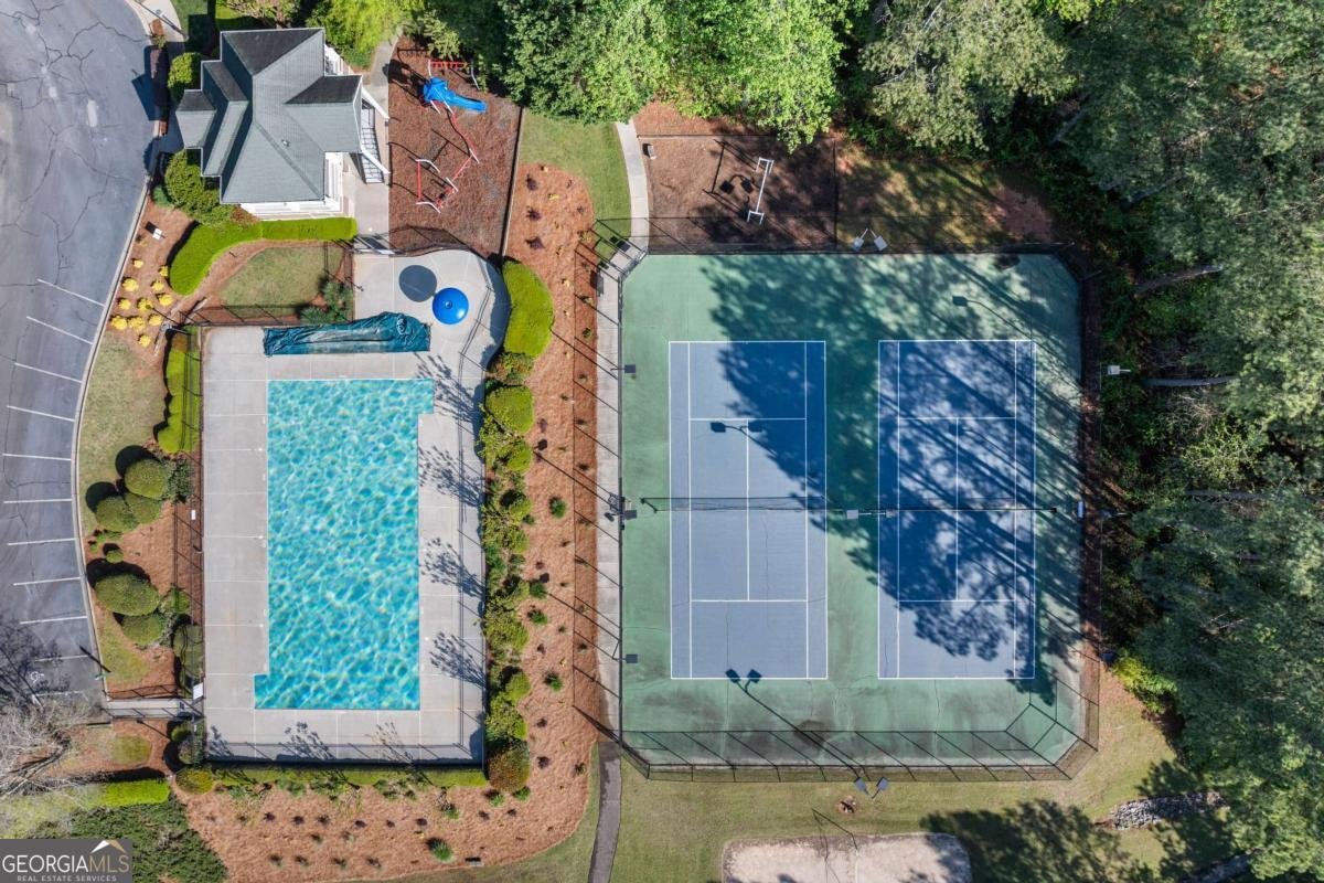 1035 Bridle Path Drive Lawrenceville - 41