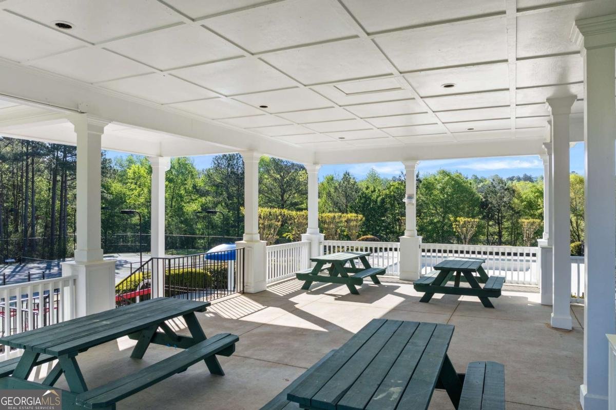 1035 Bridle Path Drive Lawrenceville - 44