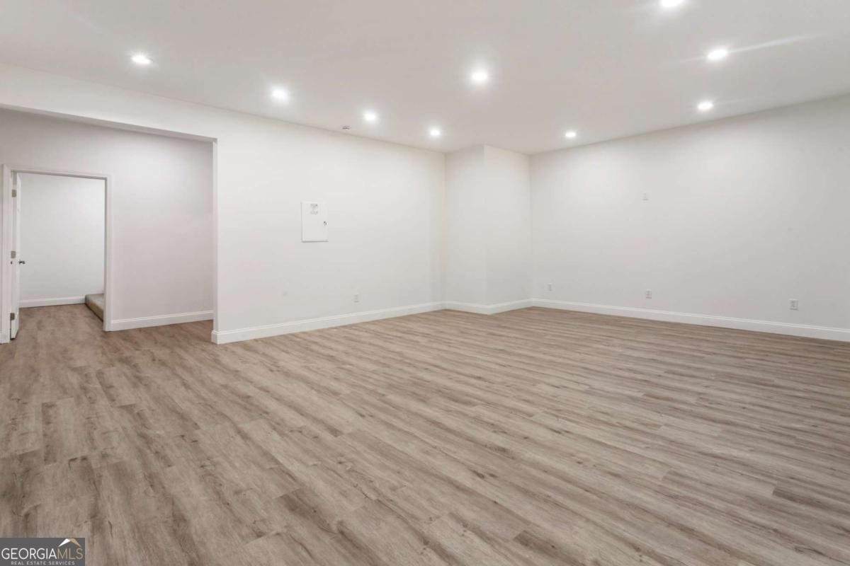 633 Wynnewood Court Powder Springs - 32